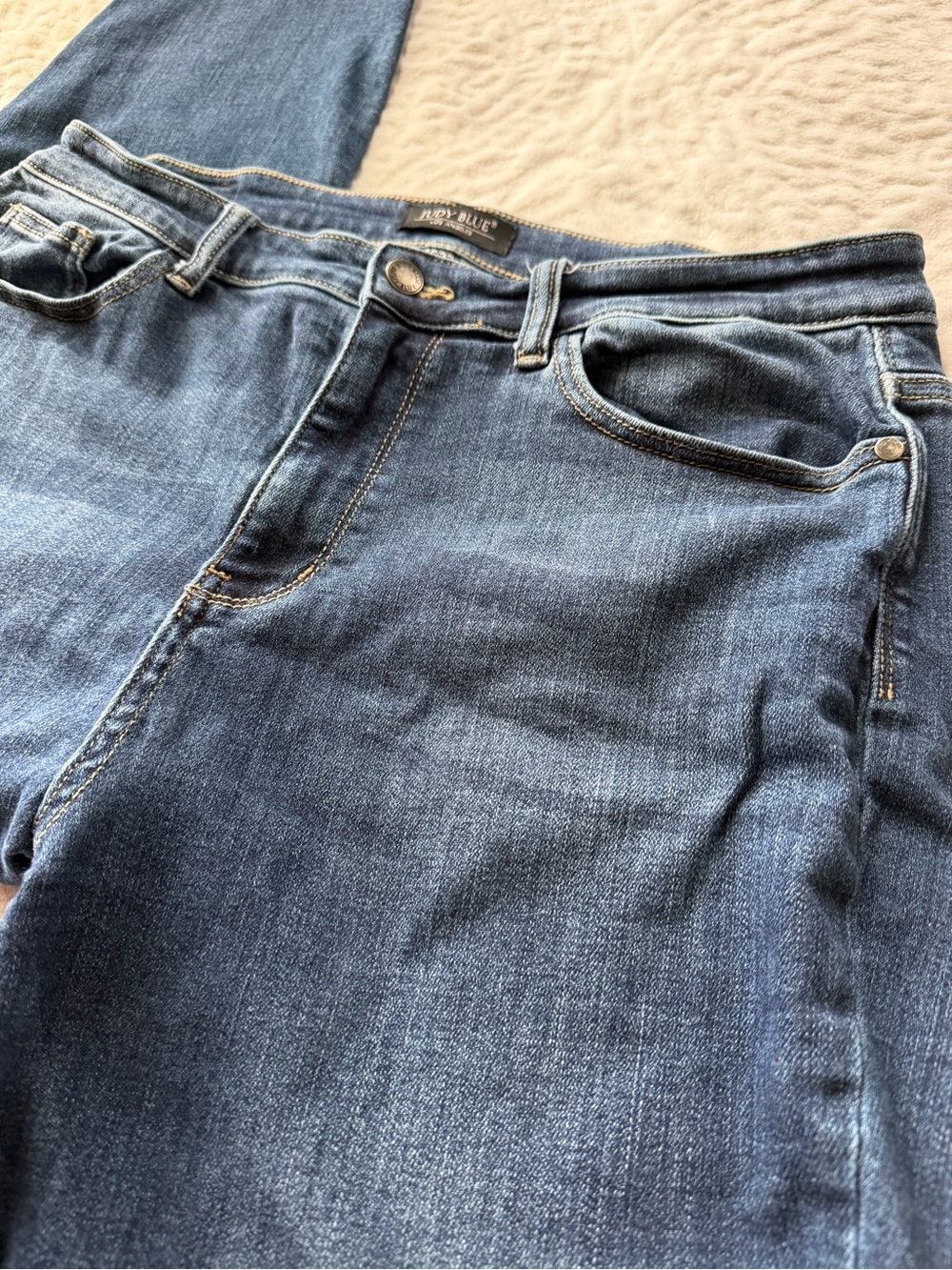 Judy Blue Cropped Slim Jeans Women’s 15/32 Medium Wash Stretch Denim - Picture 2 of 11